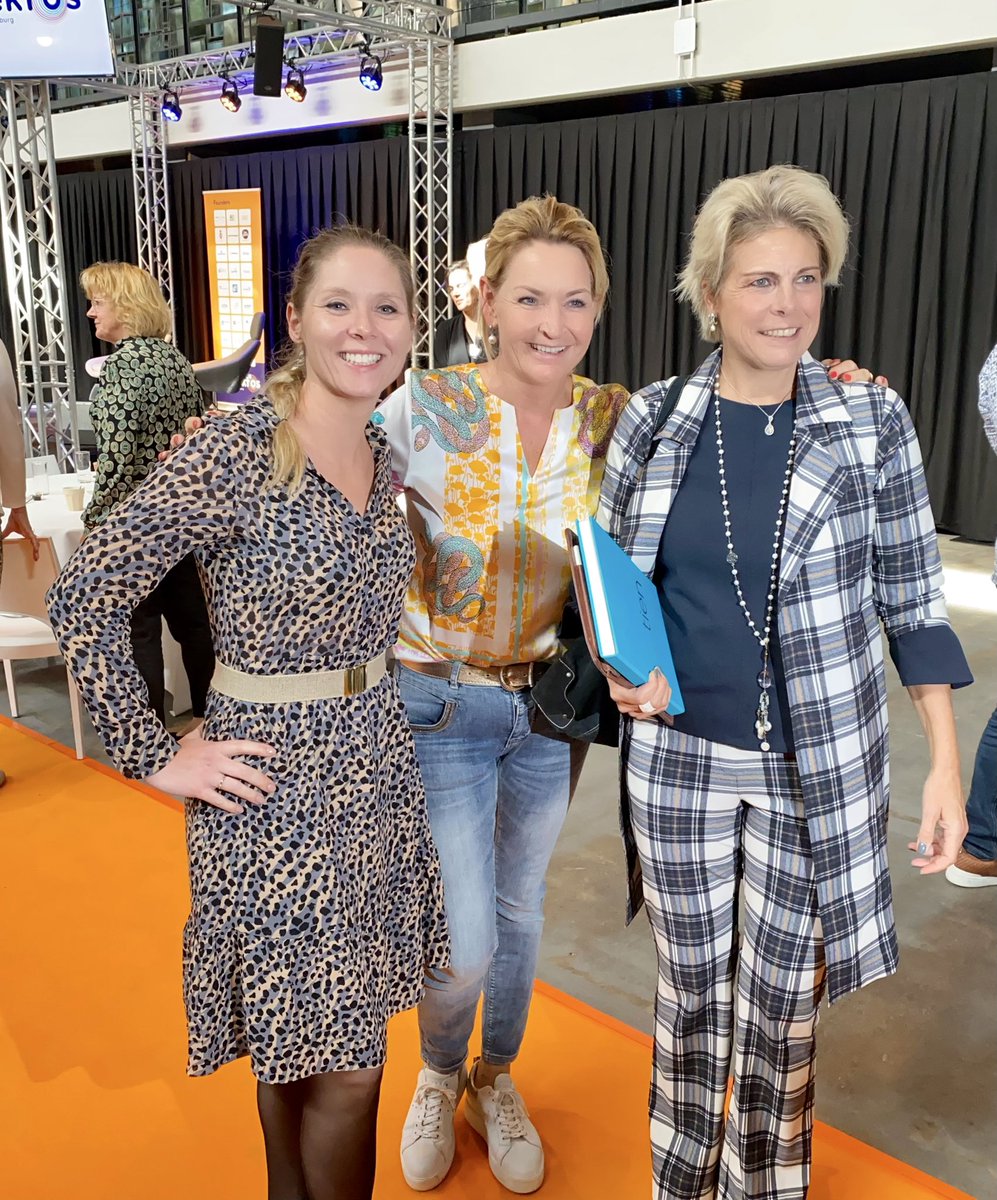 Vandaag organiseerde MVO netwerk @Konnektos haar najaarsevenement bij ons in het Franciscus Huis Weert met gastspreker Hare Koninklijke Hoogheid Prinses Laurentien. Het thema “taal spreekt niet voor zich” stond centraal