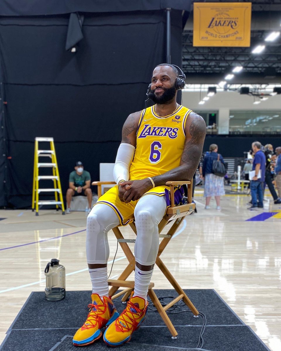 NBA's tweet photo. #6 for year 19! #NBAMediaDay https://t.co/3q8YlATrRi