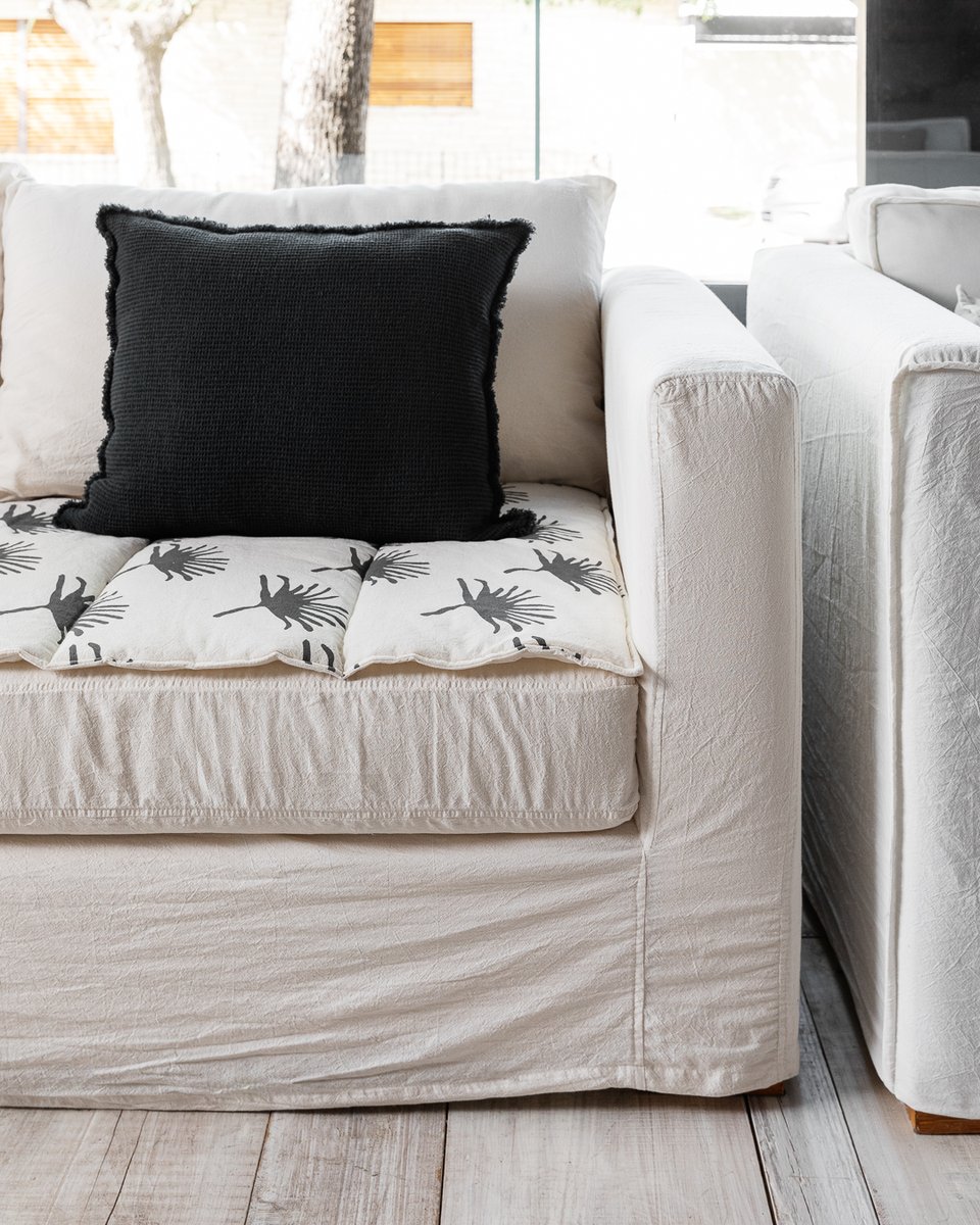 Diamante Sillones tweet media