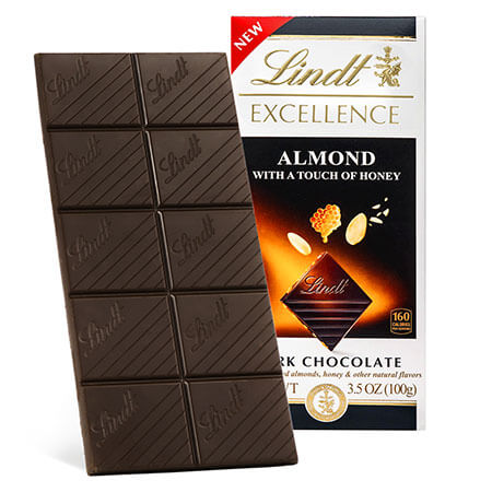 lindtusa's tweet photo. Almond Touch of Honey EXCELLENCE Bar
Bittersweet chocolate, roasted almonds and a touch of honey
https://t.co/XNEgheMJfg https://t.co/M3FT9qgi6X