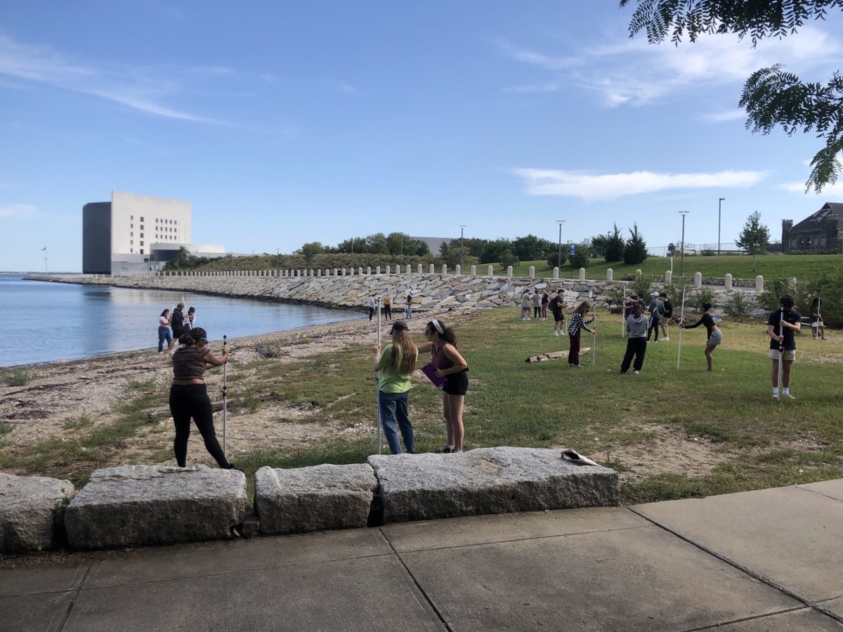 First year seminar students at SFE learn about beach profiling and the work done at the Stone Living Lab!