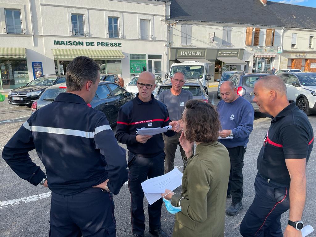 udsp37's tweet photo. Répétition générale ce soir pour le Congrès Départemental des #pompiers d'Indre-et-Loire ...
@sdis37 et #UDSP37 ensemble pour faire de cette belle journée, un succès !
Rendez-vous le 2 octobre à #Ligueil 🚒❤
#pompiers #Touraine #rassemblement https://t.co/44pAdAqus6