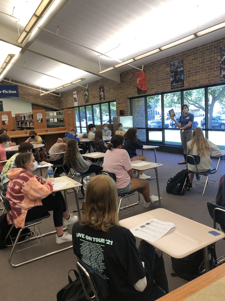 GHSLibrary304's tweet image. Fun morning tag-teaming some book talks with Kylie! @Geneva_Library