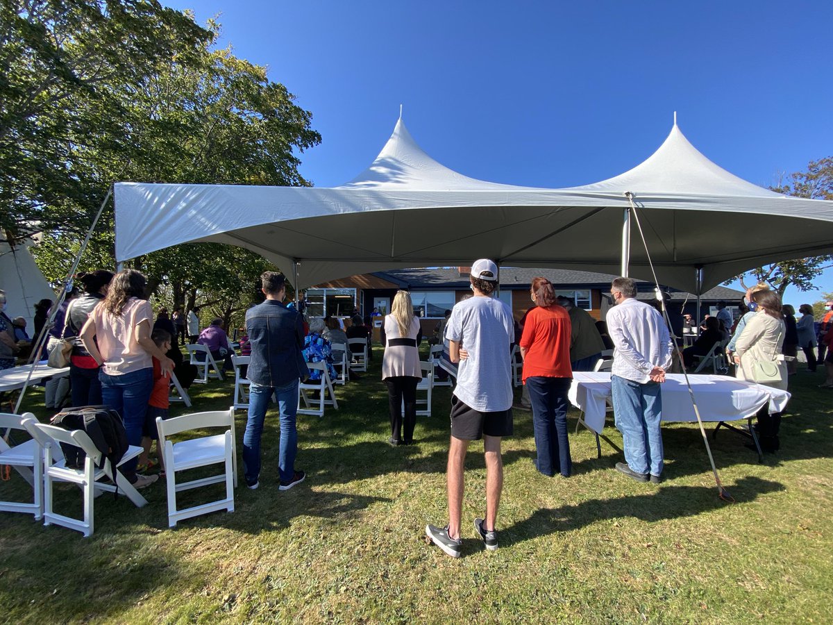 slewisimpson's tweet photo. @MaxLiboiron Fine crowd down here for #JuniperHouse opening. https://t.co/fzl5iwoFDq