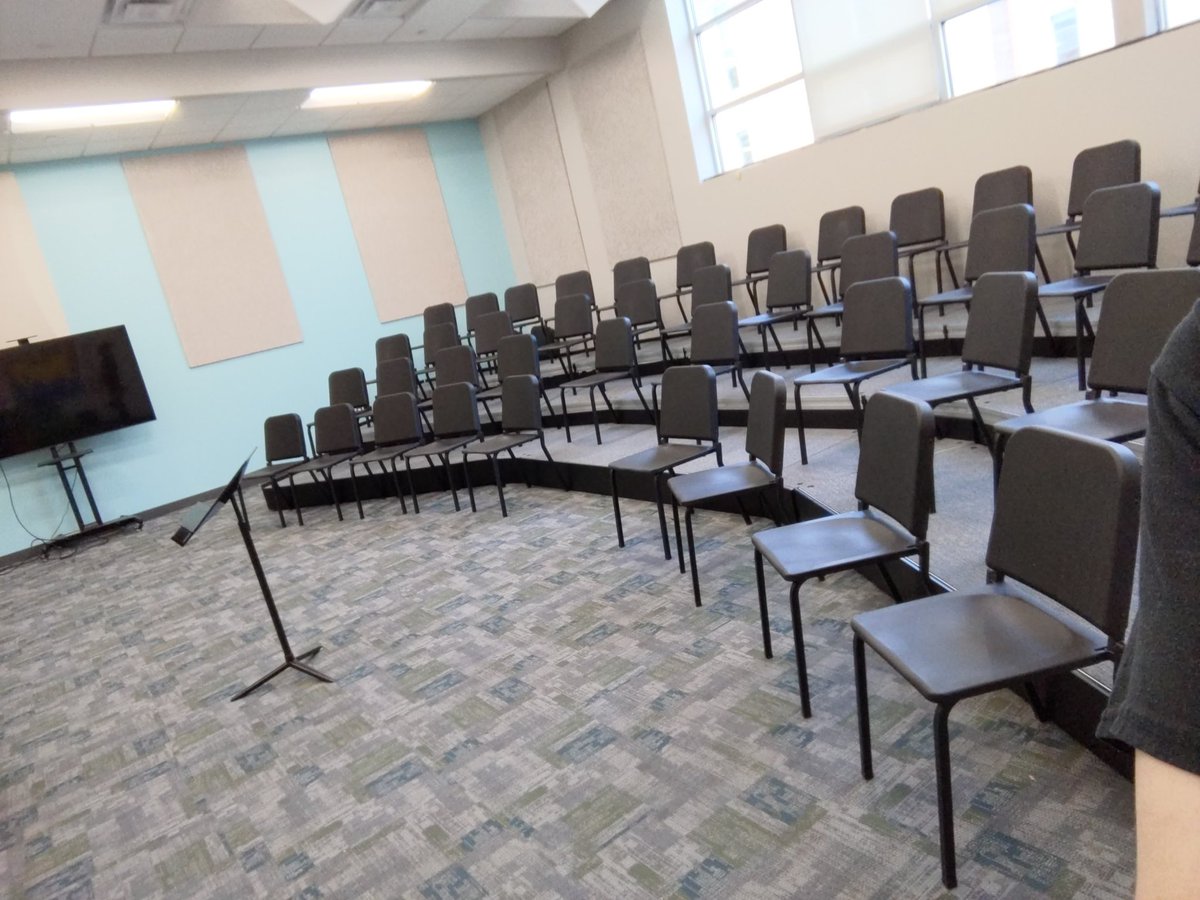 Things are coming together in the new choir room! #goodhueschool