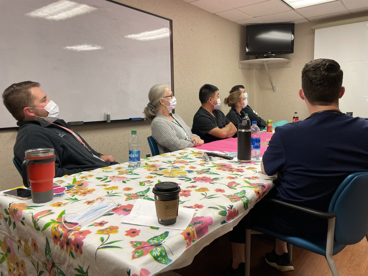 ConeIMResidency's tweet photo. Today’s “Humanities in Medicine” session with Dr. Raines (@alex__raines ) https://t.co/iHhp7K6amx