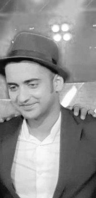 thankyousumedh's tweet photo. That Curve in his face shows how pure that Person is by Heart 💖
#34DaysLeft
#OurSunshinesBdayCountdown https://t.co/FQEawLz3s9