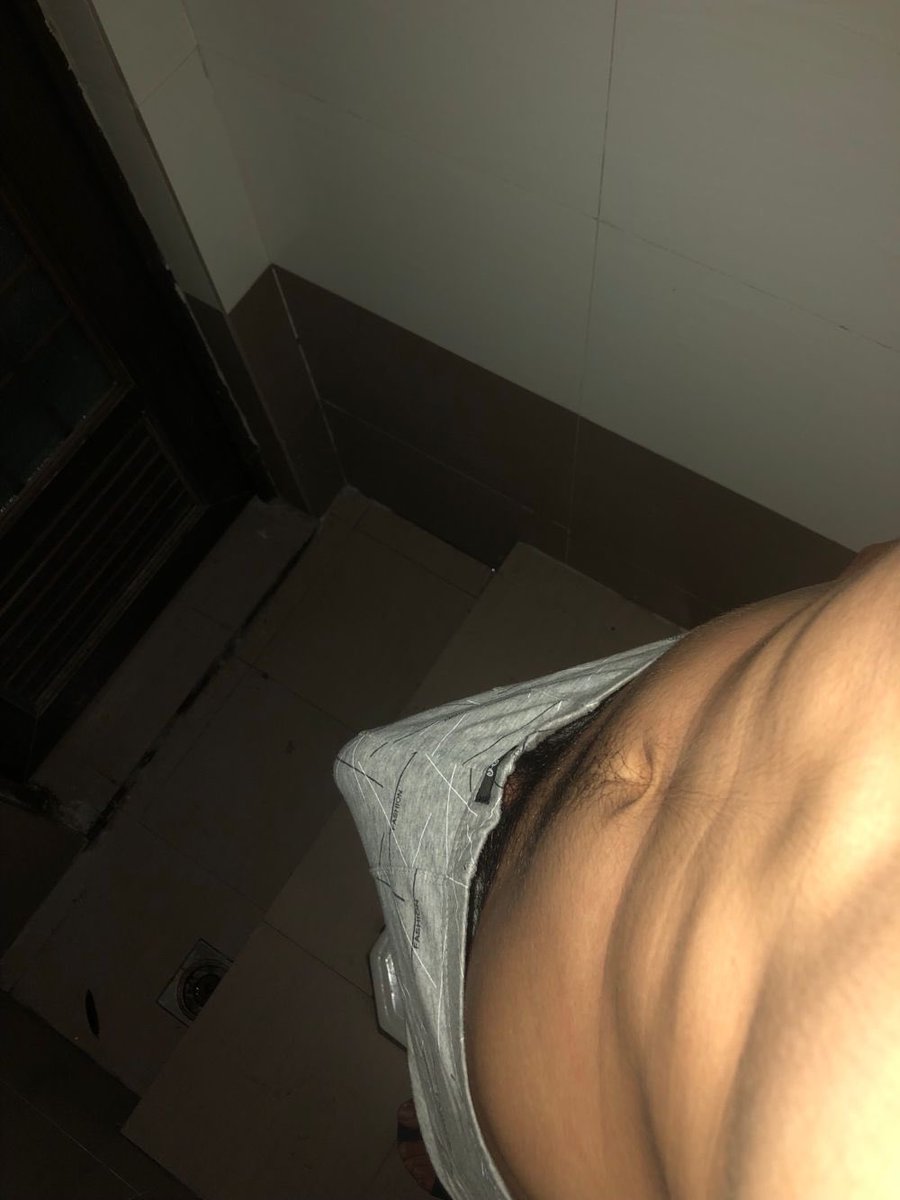 Chh6666's tweet photo. 最近聊的陌陌小直男 https://t.co/JtyuIPRwXE