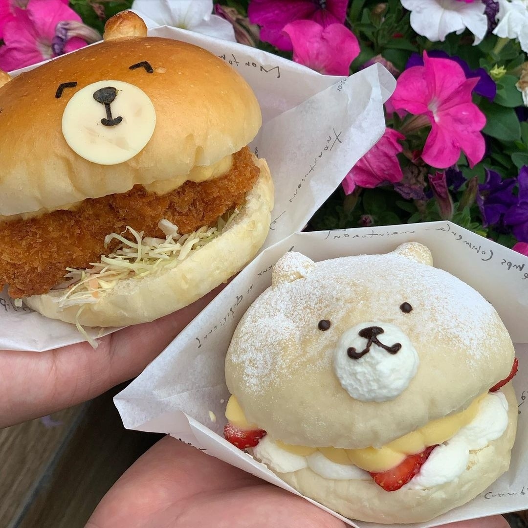 JapanCandyStore's tweet photo. 🍔👀 Look at these delicious delights from Lupine Bakery in Nishio! 😋 Which one would you like to try - the savory or sweet bear burger? 😍📷 from hinata_suukki⁠

#japanesecafe #japanesebread #shirokuma #cutebread https://t.co/DbFBeq6mSC