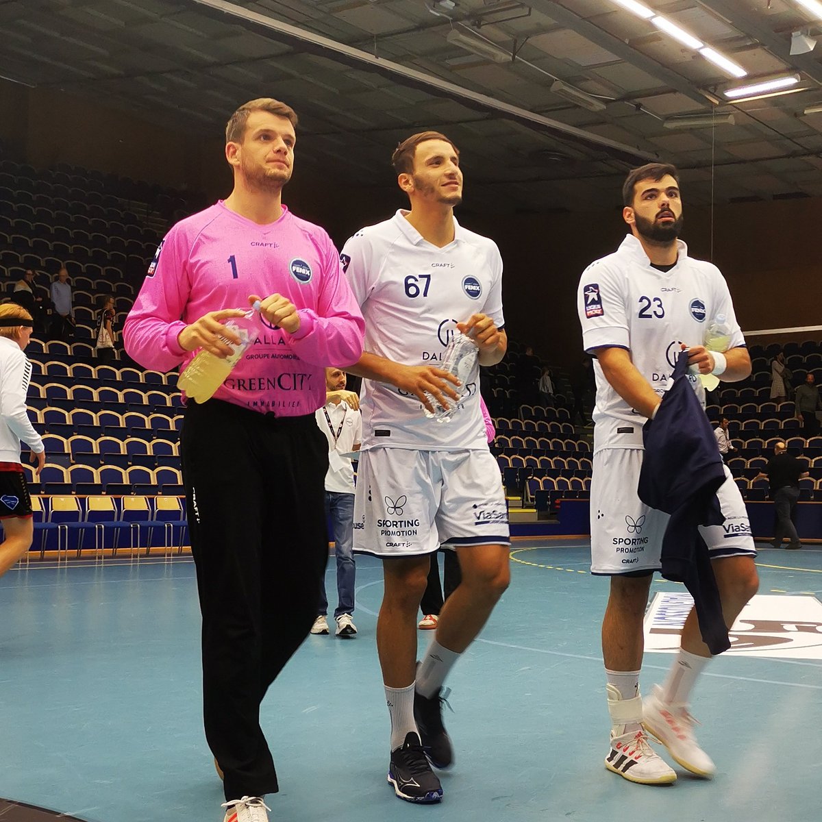 FENIX_HB's tweet photo. Mi-temps 🕒
Malmö 11 🆚 15 FENIX
#CAPEUROPE https://t.co/uMXkmj6ToP