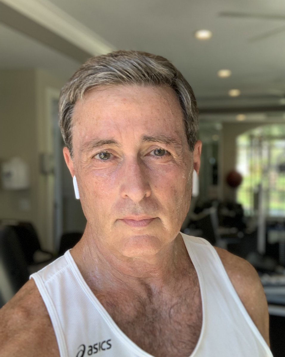 wpbf_todd's tweet photo. You know all those posts of people looking all pretty, happy, cool, and strong at the gym? This Ain’t That … #gonnahurl #mightpassout #blahblahblah #sweat #helpme #gymrat #gymselfie
#gym #gymmotivation #ouch #thishurts https://t.co/oPwehO2Xij