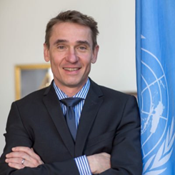 UNPeacebuilding's tweet photo. Brian James Williams @bjw_williams assumes role as Chief, Financing for Peacebuilding Branch, in the Peacebuilding Support Office @UNDPPA 
https://t.co/kPiNrGsESf https://t.co/X0DSZHmwNv