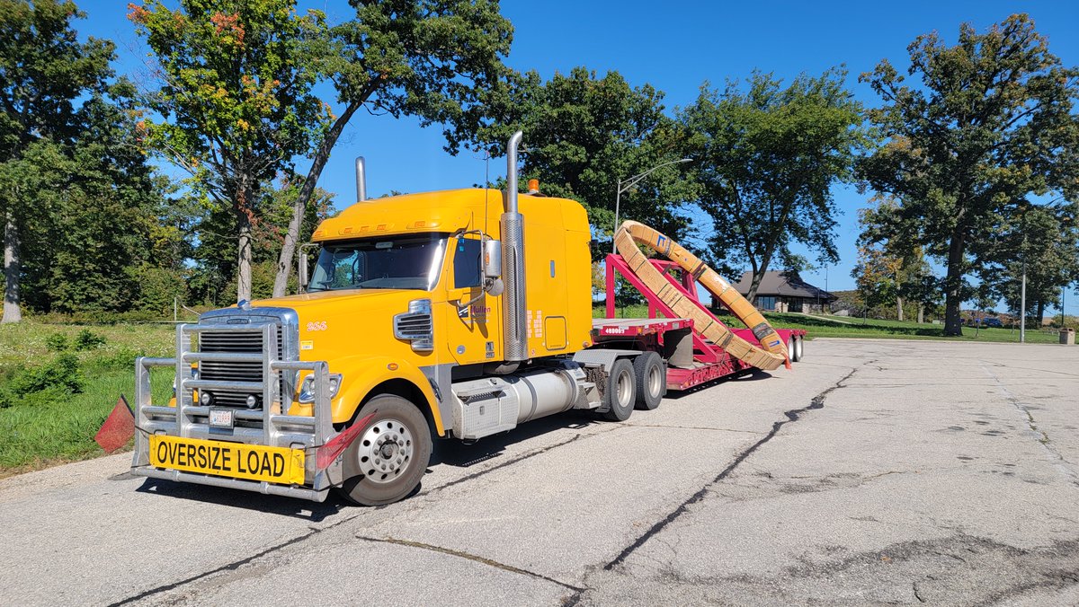 Mullen Trucking - Mario - Unit 266 loaded with a  Swing gear out of Milwaukee headed for Red Chris Mine near Iskut in Northern BC. 
#mullentruckingcorp   #ourlifeisthehighway