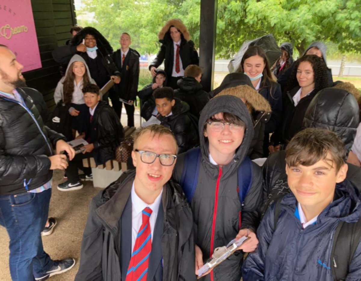 GeographyCds's tweet image. The year 10s enjoyed a great learning experience at The Elizabeth Park today, assessing the impact of regeneration. It was good to get out again @RGS_IBG @Edexcel_Geog @RGS_IBGschools @noordinarypark @londonlegacy #toocoolforschool #geography #fieldtrip