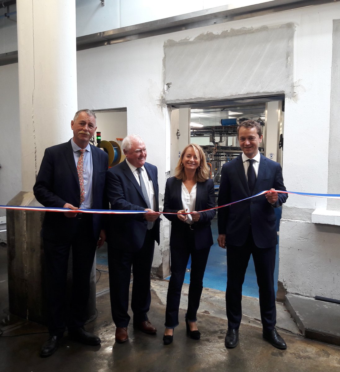 SMPPPC's tweet image. * LE GUILVINEC * @MaeldeCalan Président du Syndicat mixte, aux côtés du groupe Le Graët, pour l'inauguration des magasins de marée réaménagés : 2M € investis par l'entreprise, 0,7 M€ par @CCI_Quimper avec 90 % d'aide du @SMPPPC  @finistere_29 @PaysBigoudenSud @regionbretagne
