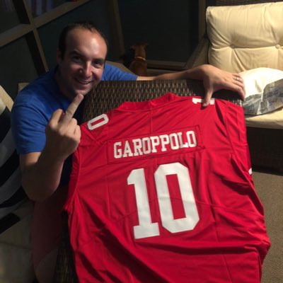 Randumbpod's tweet photo. #NewProfilePic https://t.co/rm905Fplvt