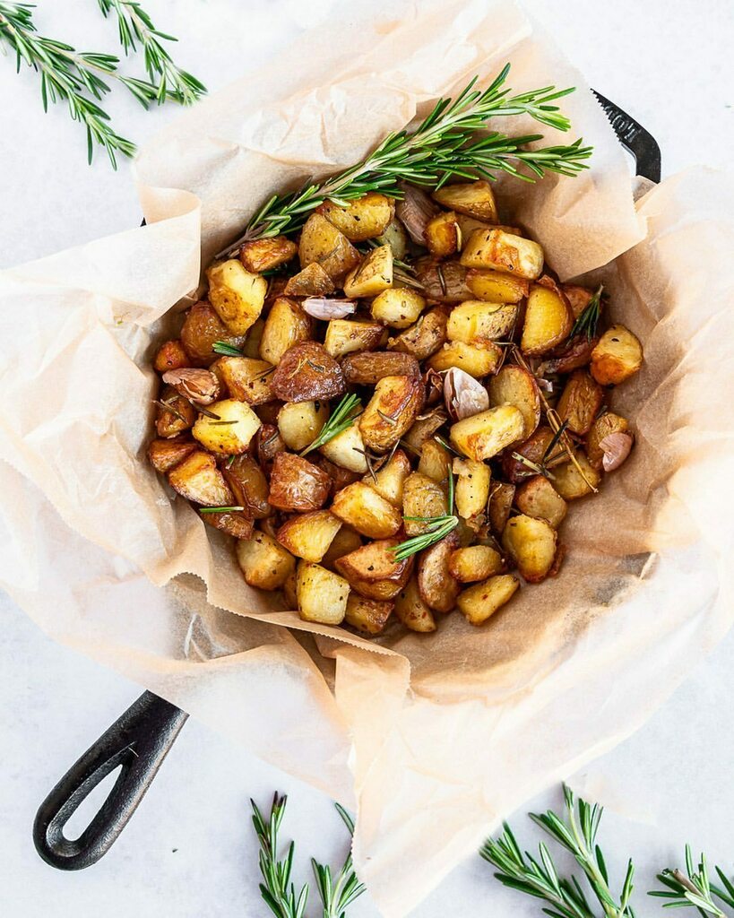 adashandasplash's tweet image. If you could only pick one comfort food, what would it be? 

New week, new set of themes for the #EatCaptureShare challenge hosted by @thelittleplantation. Today’s Theme is Culture Vulture. What’s that, you ask? 

It’s supposed to be a food that represen… ift.tt/3m4V6lh