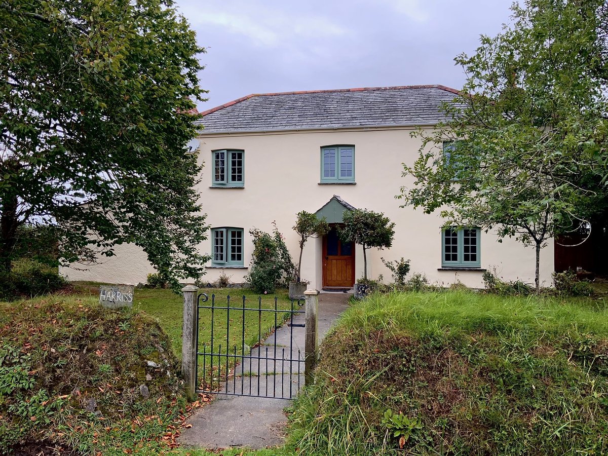 Emperor_Paint's tweet photo. We were recently sent this superb #MyEmperorProject from a customer who recently transformed their property using Emperor Masonry Paint π
What a beautiful home!
πΈ: James Stevens
π¨: Emperor Masonry Paint π https://t.co/N1VACJy8Fl
#EmperorPaint https://t.co/wvPK6naoft