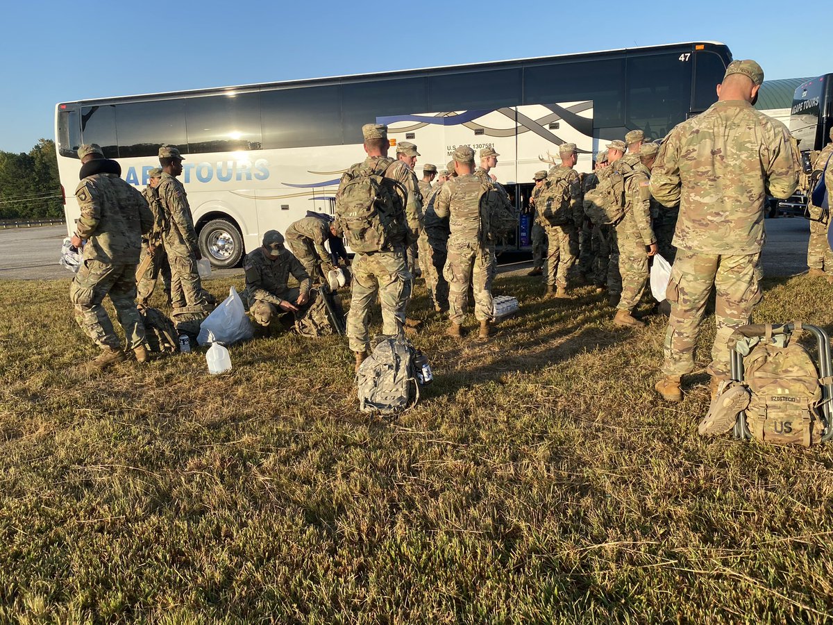 agapetours's tweet photo. It is an absolute honor to be a preferred transportation provider for the US Military‼️🇱🇷 Today we are transporting 300 soldiers to Kentucky❤️. Our brand is to push beyond where we ever thought or imagined. #LaunchDeeper #BigVision #LoveHasEverythingToDoWithIt❤️ https://t.co/IbIlstxn3j