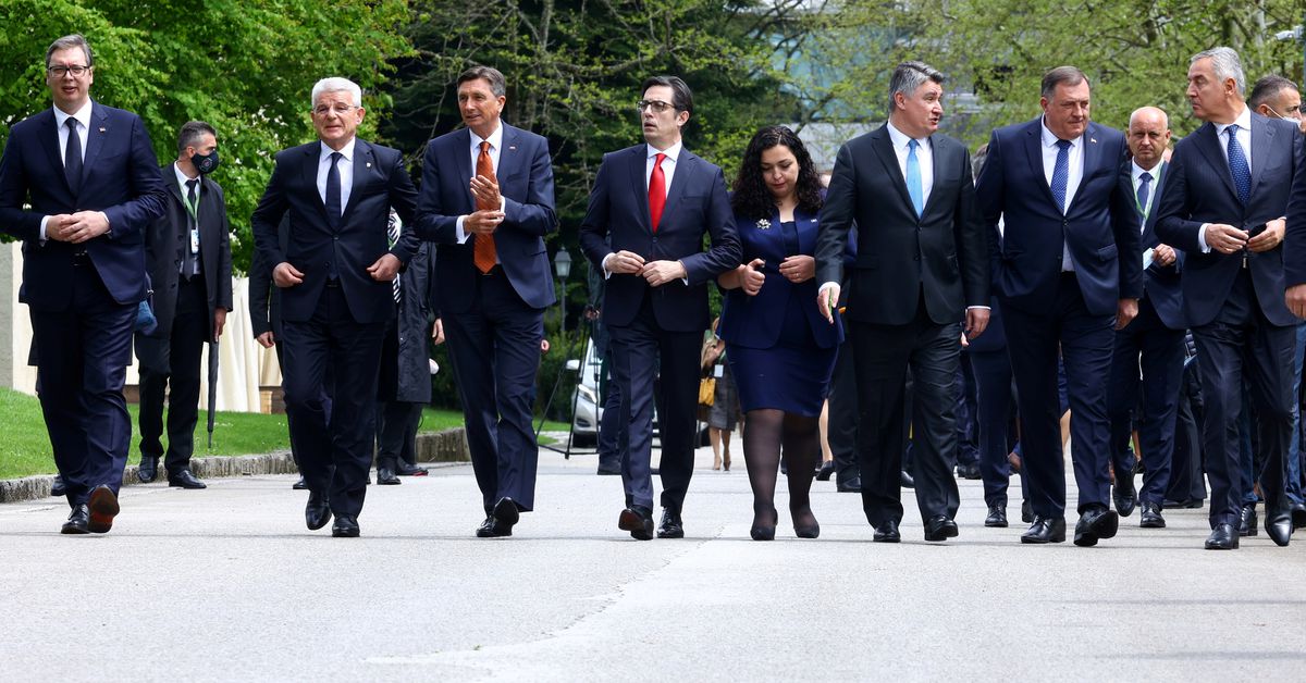 Reuters's tweet photo. EU no longer agrees on Balkan membership guarantee, diplomats say https://t.co/M9CamYPWum https://t.co/tKkh4AdbJC