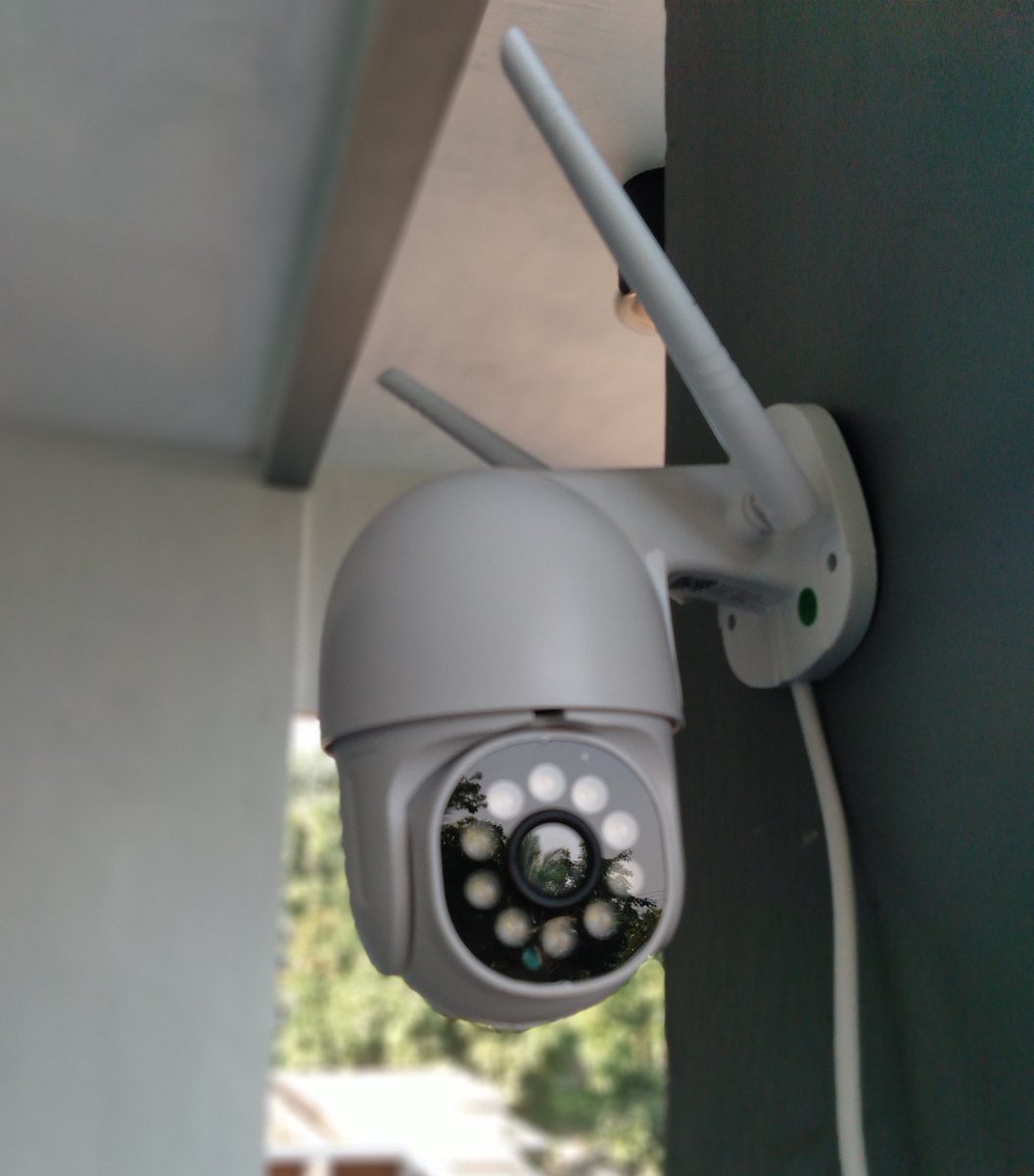 TepatC's tweet photo. CCTV Wireless menghasilkan ketajaman gambar yang di luar biasa dengan sepesifikasi yang cukup di andalkan (8 Mega Pixel, IP66, 360, Anti air), ayao segera dapatkan di https://t.co/nhfSiL93jQ https://t.co/mMcu5Onjup