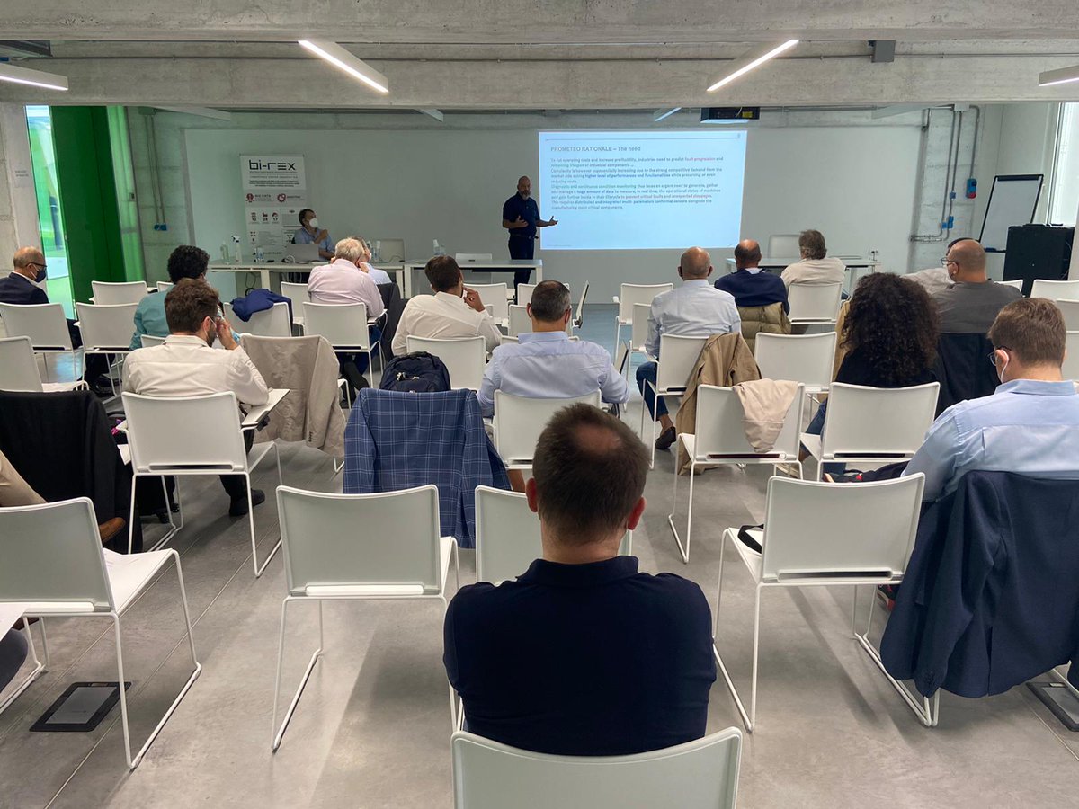 Leonardo_IT's tweet photo. Prende il via a #Bologna, presso la sede di BI-REX, una due giorni tra la società bolognese e #Leonardo Graphene Community con l'obiettivo di mettere insieme persone, idee e competenze per riuscire a immaginare una nuova generazione di sensori basati sulle proprietà del grafene https://t.co/1KssVqV88c