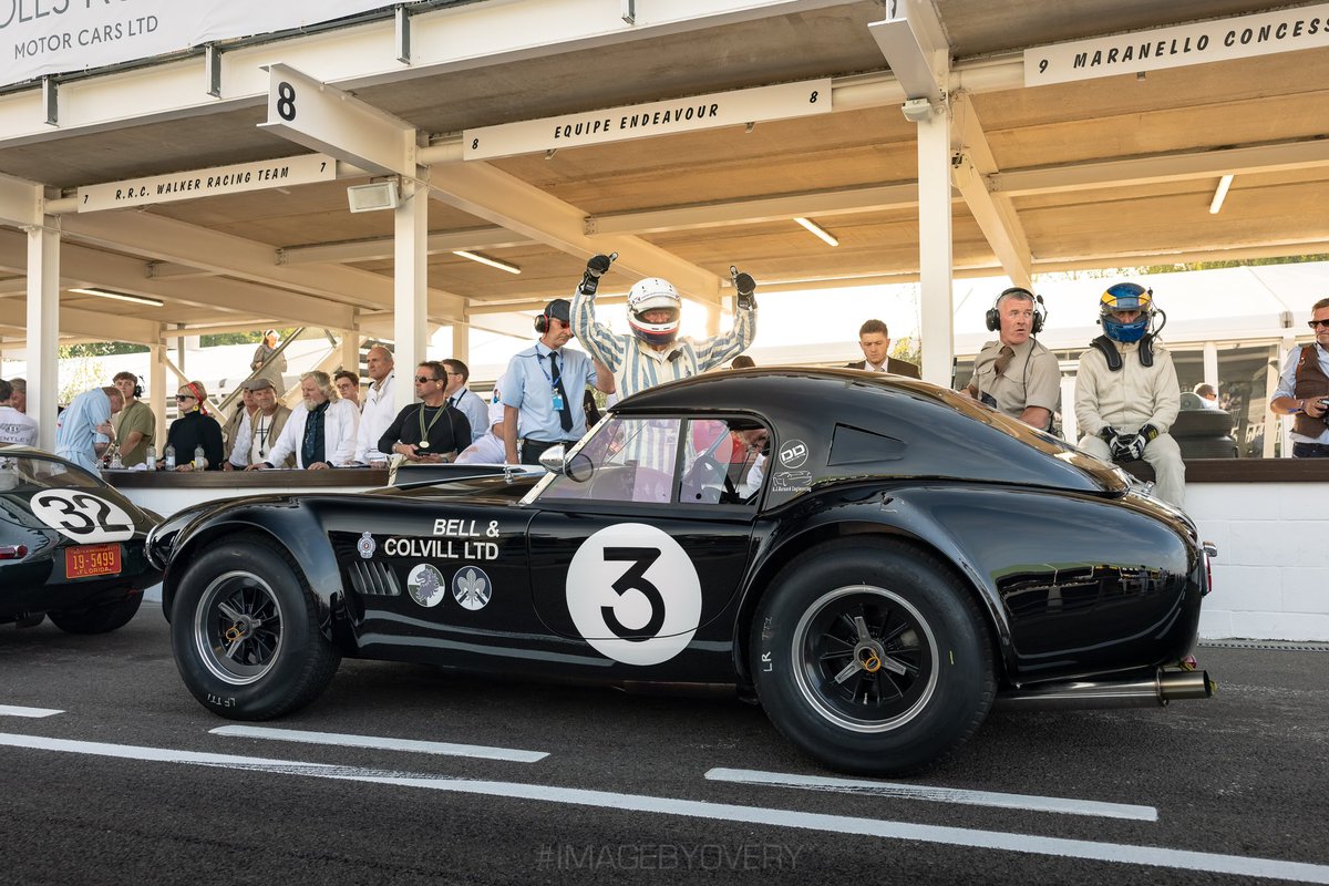 robertovery's tweet photo. REID & SHEPHERD #IMAGEBYOVERY #racttcelebration #ACcobra #60s #anthonyreid #andyshepherd #grrc #ymca #tuesdaymotivations #bellandcolvill #GoodwoodRevival @winAnthonyReid https://t.co/Unj5n7DLCf