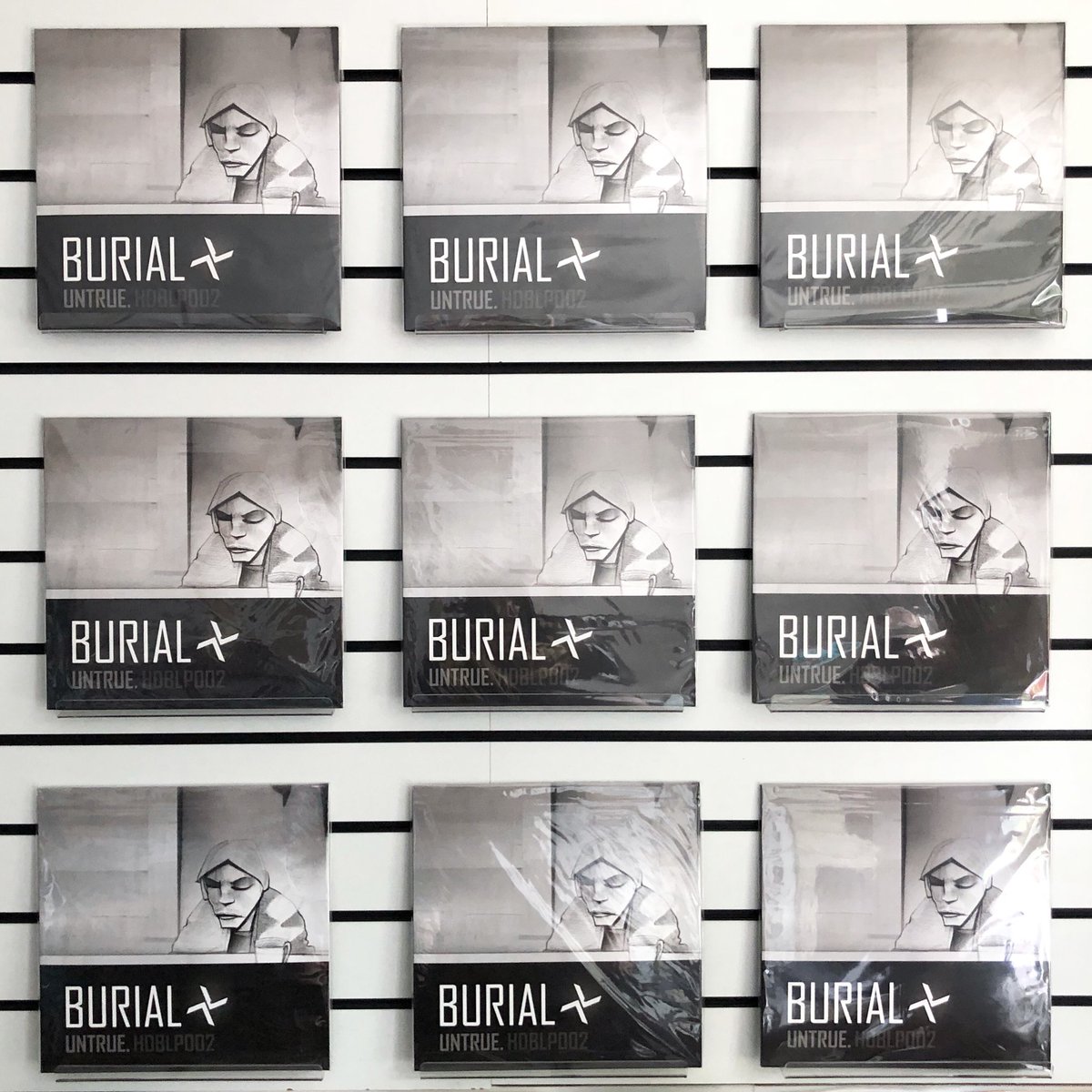 mixeduprecords's tweet image. A record collection essential: Burial - Untrue.

We just got a restock of this legendary 2LP in at just £15!! Can’t go wrong with a price like that. 

Get ‘Untrue’ and other Burial releases in store or find them online at mixeduprecords.com 

 #burial #hyperdub #vinyl