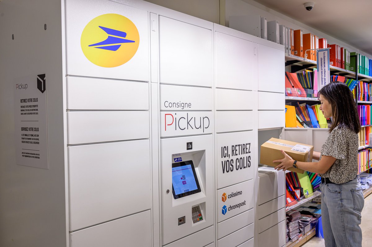 .<a href="/Pickup_FR/">Pickup</a>, filiale du <a href="/GroupeLaPoste/">La Poste Groupe</a>, étend son #partenariat avec <a href="/Monoprix/">Monoprix</a> et déploie 20 nouvelles consignes de retrait de #colis à #Paris 📦
Entièrement automatisées, elles permettent aux clients de réaliser un gain de temps en récupérant les colis de manière autonome.
