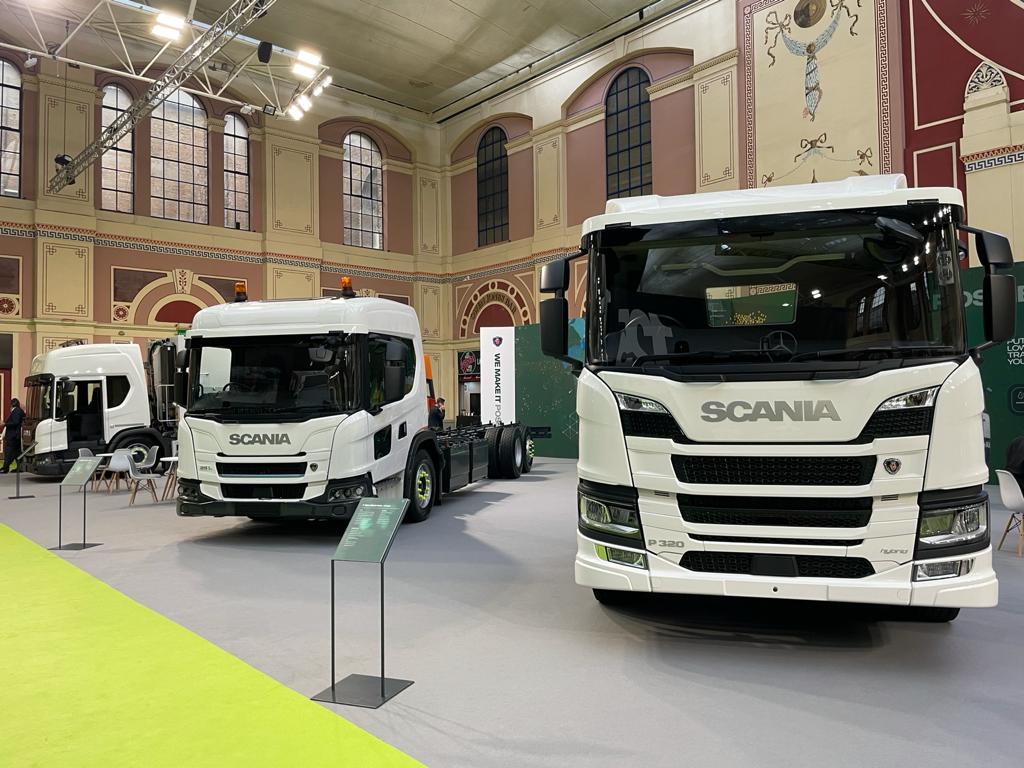 Our Battery Electric Truck (BEV) and Plug-In Hybrid (PHEV) on display at @freightincity #drivingtheshift