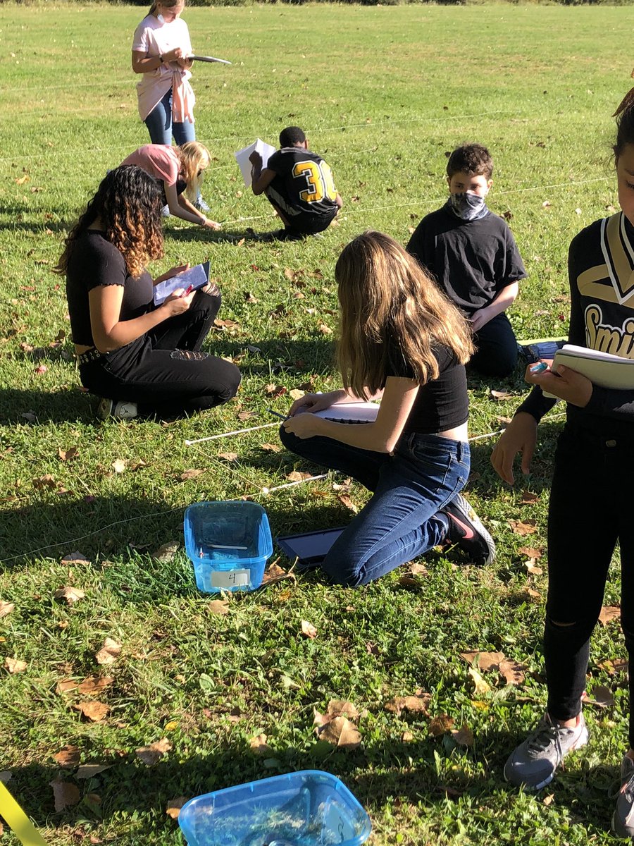 BonnellScience7's tweet photo. Science 7 classes are exploring the biotic and abiotic components of our environment using the Transect method!
#scienceisfun @SmithKnights #sepup https://t.co/XSsNKmGlIr