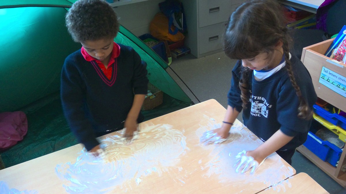 HawthornsEY's tweet photo. Reception K enjoyed a 'Write Dance' session today. We listened to a story, moved around the room and made smaller marks in shaving foam. Write Dance is a great way to help children's handwriting skills. @HawthornsSchool https://t.co/I1SdOngm2N