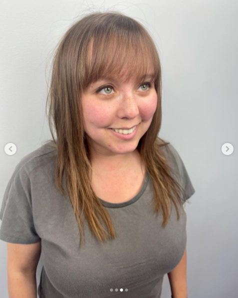 MyRockItStudio's tweet photo. Ok 2 wolf cuts &amp; 2 accent pieces in 2 days! I love doing them ! This was one of my easiest transformations and she looks so adorable with her accent piece.
Bond: @olaplex
Lightener &amp; color: @megix10
Tools: @framar https://t.co/CC9c5w4fGi