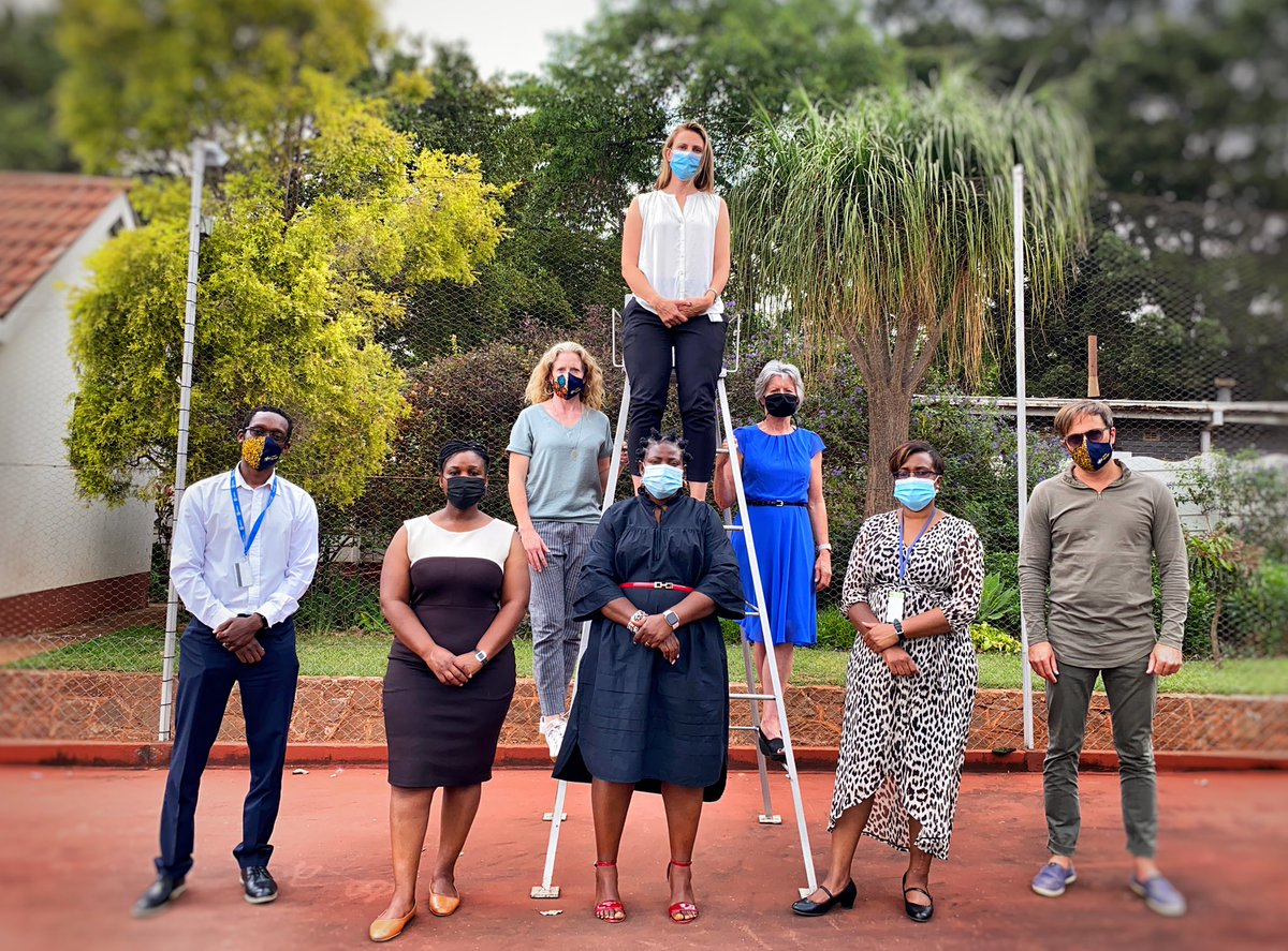 SwedeninZW's tweet image. Today is International Safe Abortion Day. The Swedish Embassy 🇸🇪 stand up in solidarity with those who are working and fighting for safe abortion rights around the world. 

#StandUpForAbortionRights
#MakeUnsafeAbortionHistory
#FeministForeignPolicy 

@sida @RFSU @KvinnaKvinnaINT