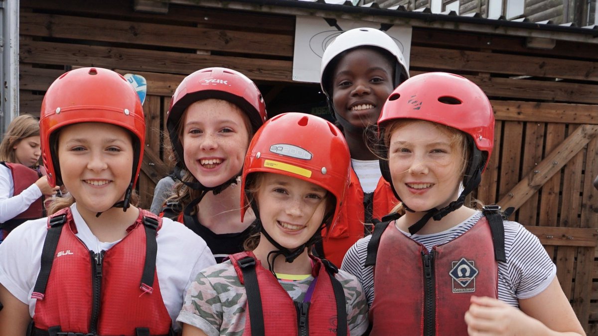 RibstonHallHigh's tweet photo. Are you considering Ribston Hall for your Year 5/6 daughter? Book your place at our open event on Tuesday 19th October. 
Hear from the Leadership Team, meet the teaching team, talk to existing students &amp; take a tour of the school. More information here: https://t.co/CNNWSHVavD https://t.co/XdfgT9hVAX
