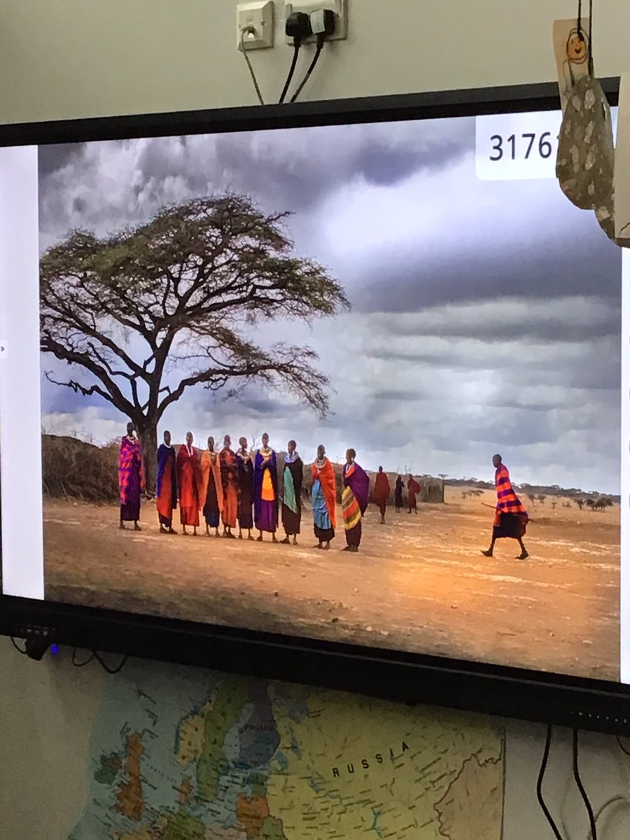 Lift_Feversham's tweet photo. David Driver #photographer spoke to year 6 about his career as a #photographer. #Awesome photographs from #aroundtheworld #Madagascar #Arctic #Rainforest #northernlights #missingfinger #crocodileattack
@AETAcademies @bradfordmdc @Kodak @LightsCameraPod @AlisaYates19 https://t.co/pj1apldqn6