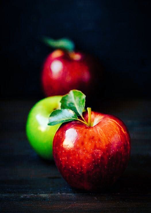 @KissMeAgain99 🍎Apple of my eye 🍏#Kma99
👠
Apple a Day keeps the doctor away
👠
Chooseday Joy4u
👠
Good vibes only
🍏🍎