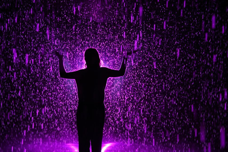GallanbyInviobl's tweet image. “The pink stars are falling in lines”
“I just want to see you laughing in the purple rain”
#UnderTheDome #PlasmaApocalypse
