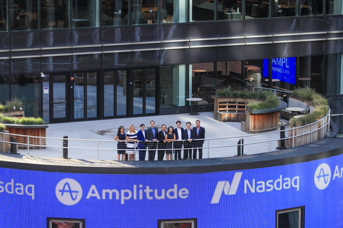 NasdaqExchange's tweet photo. 👋 Meet @Amplitude_HQ, the #1 leader in product analytics. 

As a pioneer in digital optimization software, more than 1,200 customers rely on $AMPL to help them innovate faster and smarter. Thanks for joining us for the @Nasdaq Opening Bell! 🔔🎊 https://t.co/UJqDWY3lMd