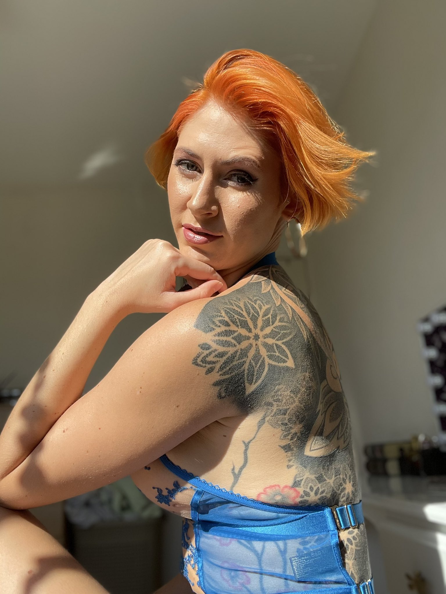 Vampairy - GODDESS on X: LIKE if I turn you on!!! 😈  t.coilgkdY1uiW  X