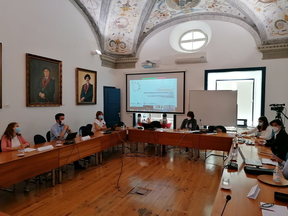 ihc_fcsh's tweet photo. Estamos no Colégio do Espírito Santo, em Évora, para a reunião de arranque do projecto #TRANSMAT. Mais novidades em breve! 😉 https://t.co/exrtXJbPcW