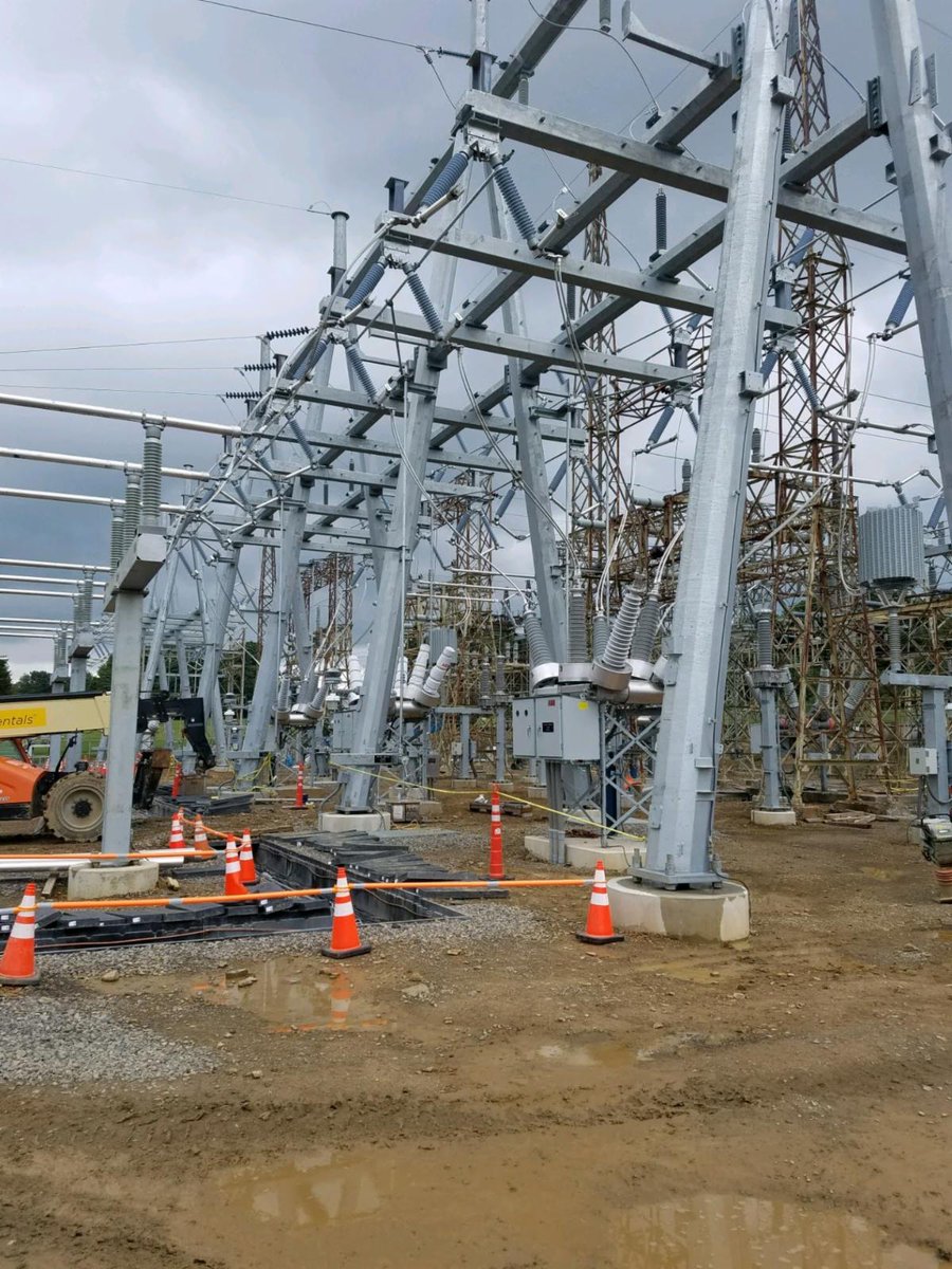 BruceMerrilees's tweet photo. B&amp;M's High Voltage team is working on major upgrades at this FirstEnergy substation in Southwestern PA. The relay and structural improvements include new A frames, switches, circuit breakers and conduits for the CCVTs. https://t.co/Ftbq0c256V