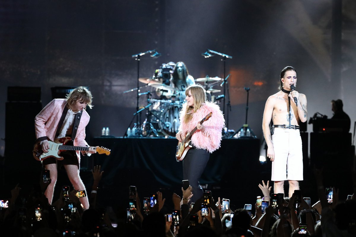gucci (@gucci) on Twitter photo At the #GlobalCitizenLive concert in Paris, <a href="/thisismaneskin/">MåneskinOfficial</a>—who feature in the latest #GucciAria campaign—wore a selection of #Gucci looks. <a href="/glblctznIN/">Global Citizen India</a> #AlessandroMichele #Maneskin Styling: <a href="/Nickcerioni/">Nick Cerioni</a> At the #GlobalCitizenLive concert in Paris, <a href="/thisismaneskin/">MåneskinOfficial</a>—who feature in the latest #GucciAria campaign—wore a selection of #Gucci looks. <a href="/glblctznIN/">Global Citizen India</a> #AlessandroMichele #Maneskin Styling: <a href="/Nickcerioni/">Nick Cerioni</a>