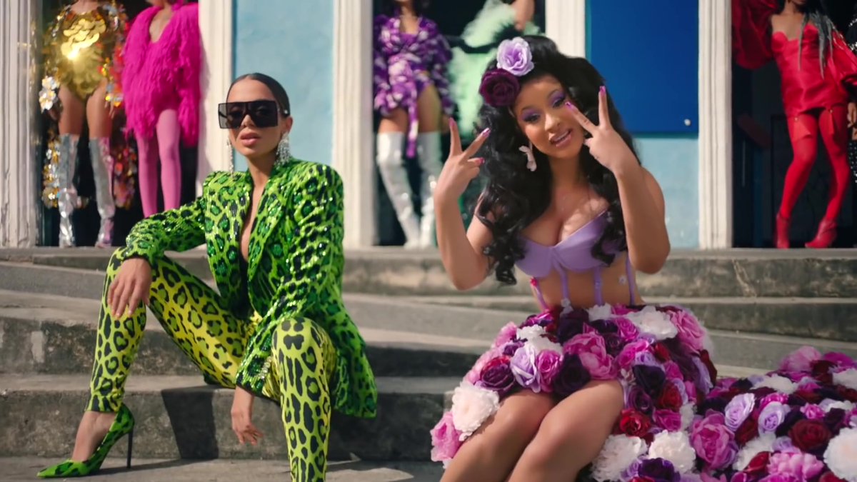 itsclaudinei's tweet photo. INJUSTIÇADAS! Anitta, Kali Uchis, Becky G, Natti Natasha e Karol G foram ESNOBADAS pelo @LatinGRAMMYs! SAIBAM QUE VOCÊS SÃO AS MAIORES E QUE SEUS TRABALHOS FORAM/SÃO IMPECÁVEIS! #GIRLSPOWER https://t.co/BbqFVnLtK0