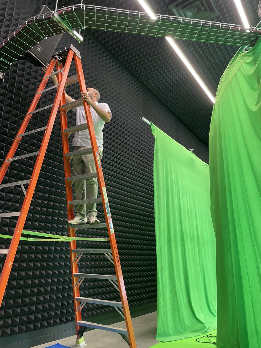 madisangreen's tweet photo. Tests and checks have begun here in the Avatar-Dimensions Studio! We’re so excited for you! @dawnstaley @aa_boston @GamecockWBB https://t.co/v8V4fkacmV