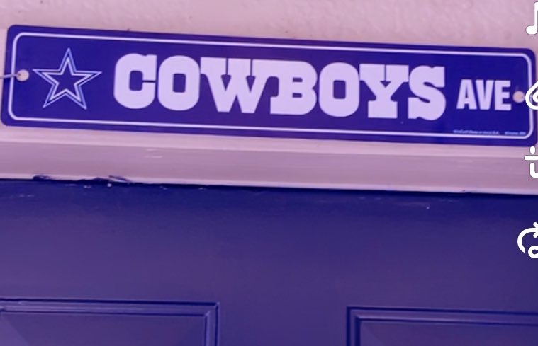 LheaStarr's tweet photo. Top of the Morning from My @dallascowboys  and Me! #CowboysAve https://t.co/3Iev9tWXFO