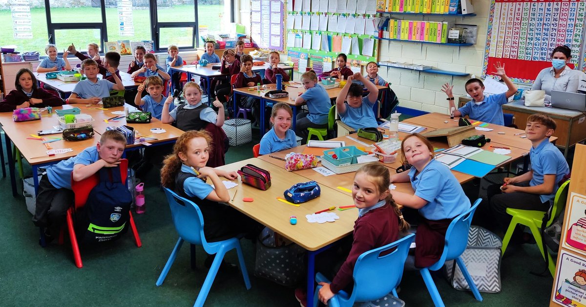 BorrisNS's tweet photo. Third Class have this message for everyone.. https://t.co/p9VMjYJo7m