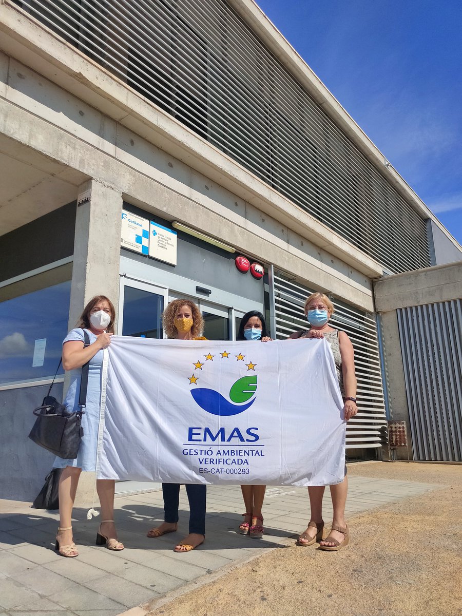 nmoreolle's tweet photo. Avui amb la @RakkelillaSalas anem amb el vehicle elèctric al #CAPCubelles i #CAPCunit per fer les auditories del sistema de gestió ambiental #EMAS i #ISO14001 🚗🔌🌿 #ICSostenible https://t.co/r5e7ObdAwL