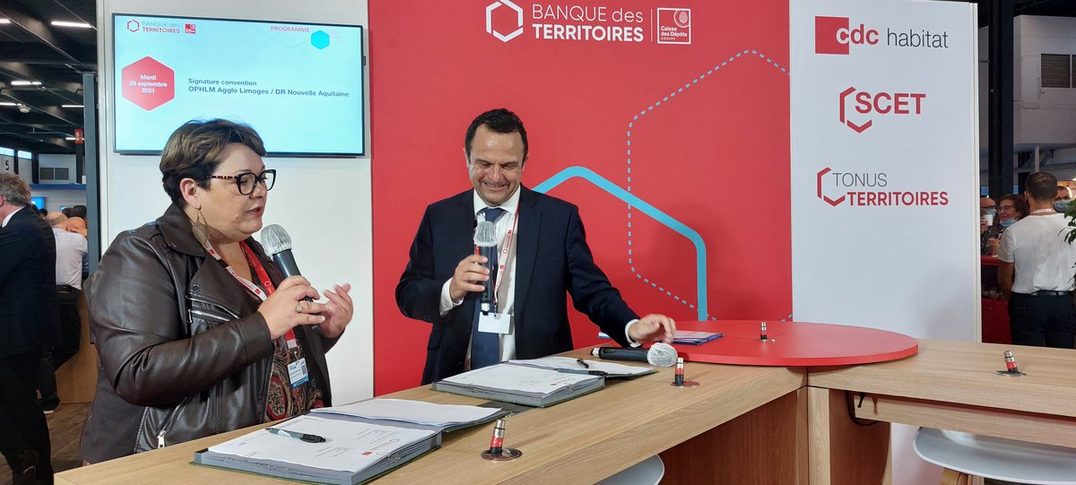 Limoges habitat (@limogeshabitat_) on Twitter photo Signature d´une convention avec la <a href="/BanqueDesTerr/">Banque des Territoires</a> pour 4 millions d´euros de titres participatifs <a href="/CatherineMaugu1/">Catherine Mauguien-S</a> <a href="/LimMetropole/">Limoges Métropole</a> <a href="/VilleLimoges87/">Ville de Limoges</a> <a href="/UnionHlm/">UnionHlm</a> Signature d´une convention avec la <a href="/BanqueDesTerr/">Banque des Territoires</a> pour 4 millions d´euros de titres participatifs <a href="/CatherineMaugu1/">Catherine Mauguien-S</a> <a href="/LimMetropole/">Limoges Métropole</a> <a href="/VilleLimoges87/">Ville de Limoges</a> <a href="/UnionHlm/">UnionHlm</a>
