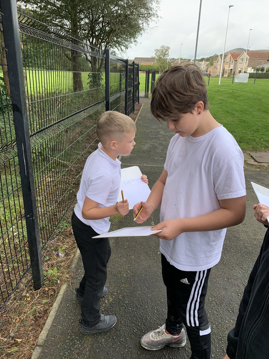 Cuiken_Primary's tweet photo. P5/6 loved taking their learning outside for the maths challenge in the playground! #MathsWeekScot #aimhigh #challengeisgood https://t.co/rlSUfh4Ad0